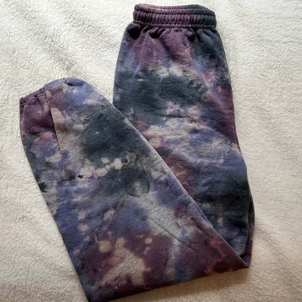 Urban Outfitters Tye-Dye Sweatpants - Purple